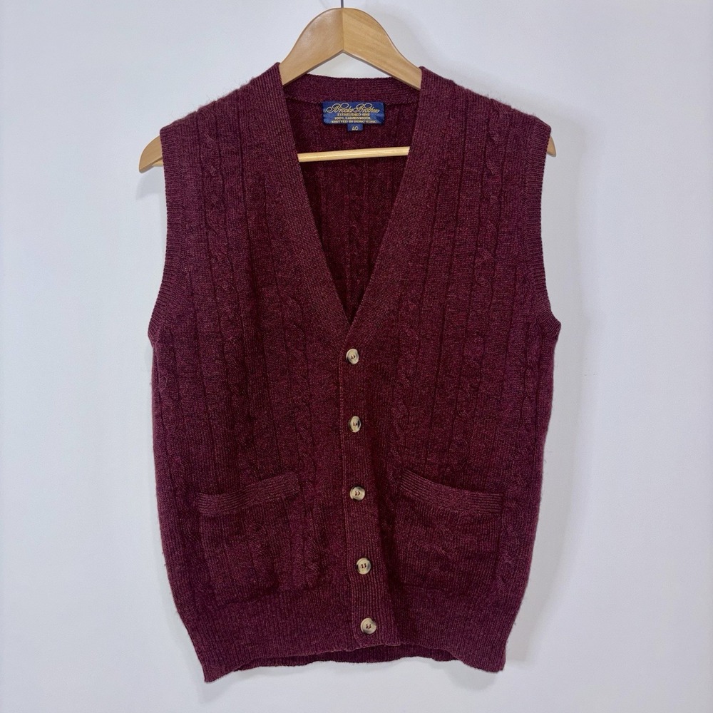 Brooks Brothers Lambswool Cable Knit Burgundy Sweater Vest Cardigan Size 40